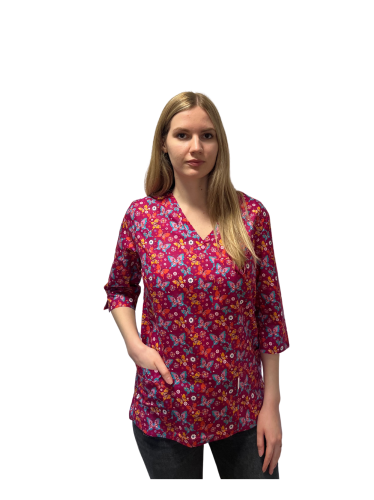 Bluza medyczna kolorowa różowa w motyle bawełna rękaw 3/4